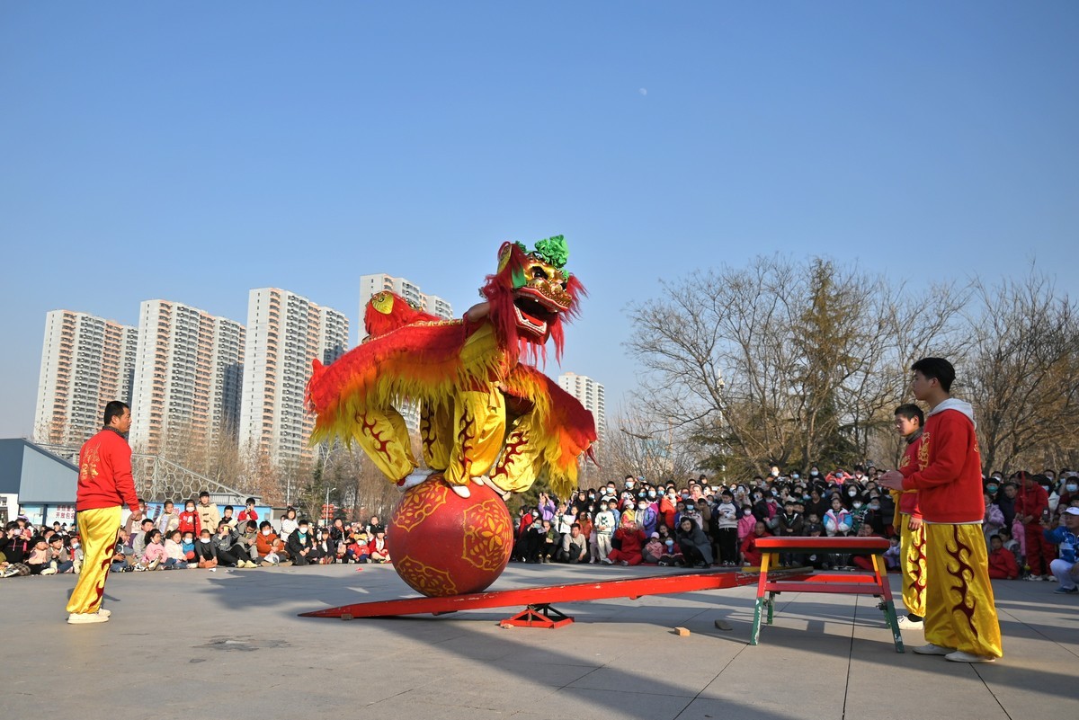 #2023不一样的春节#————热闹的春节