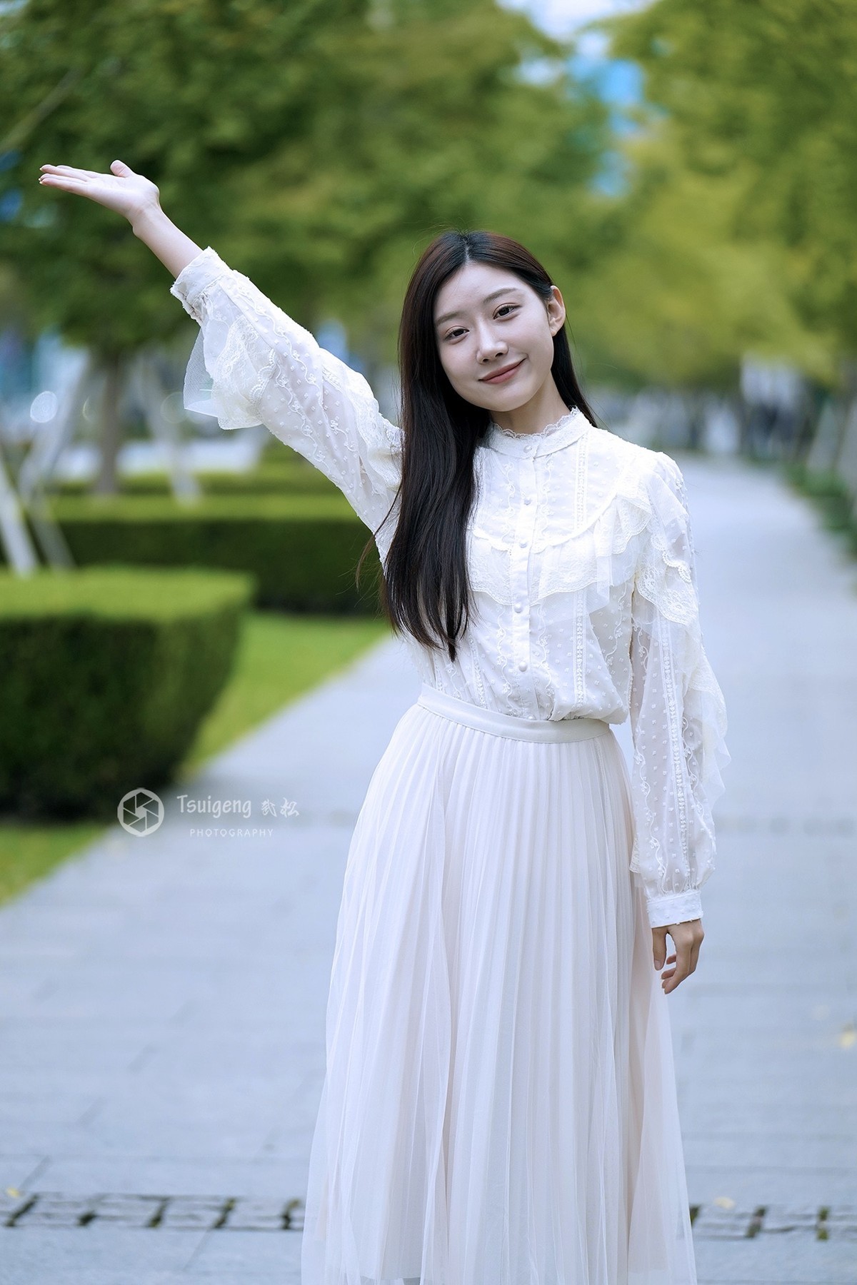 小鹿滨江行（2）