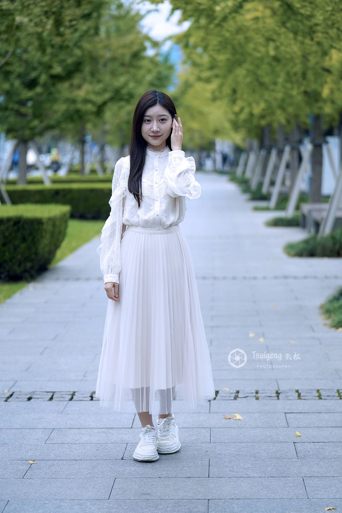 小鹿滨江行（2）