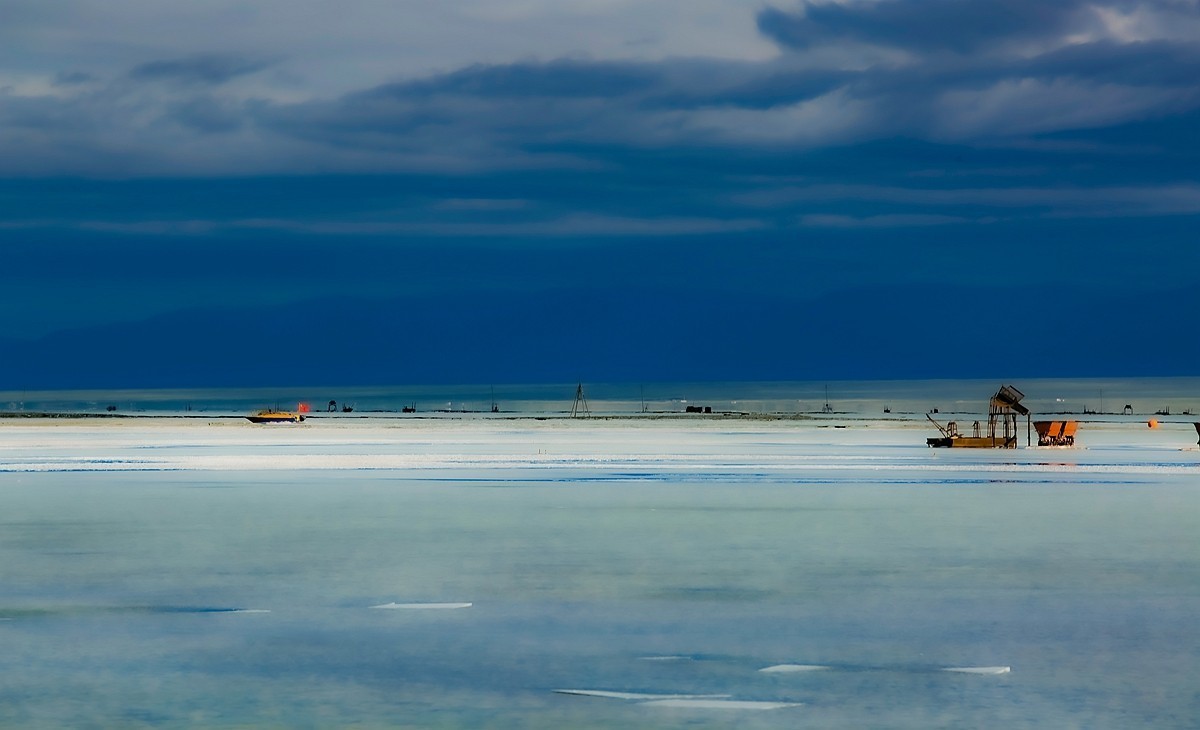 《  茶 卡 》暮 色