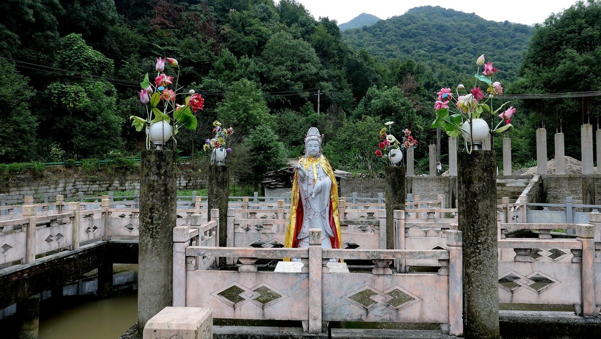 骑行大冶龙角山十八拐沿途风光！