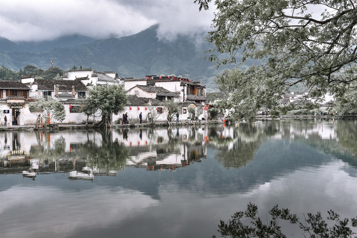 恬静的宏村