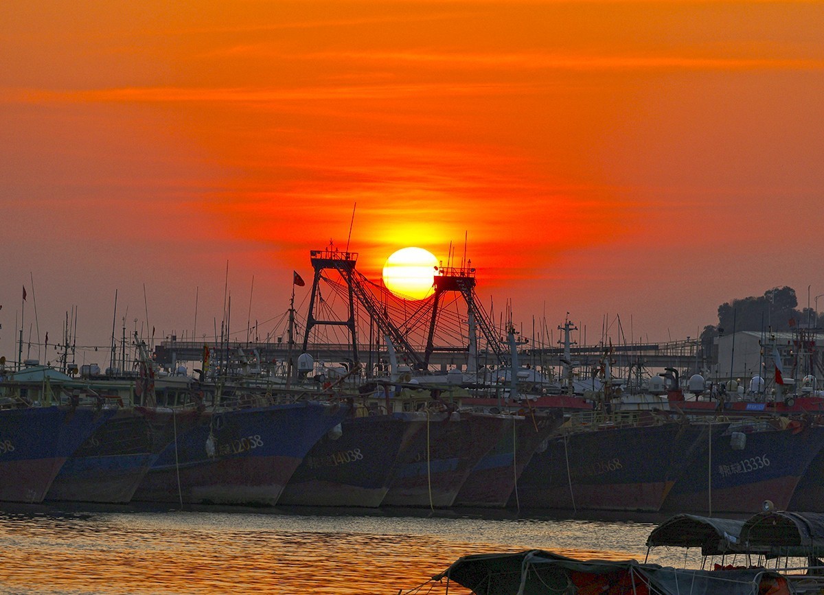 渔港落日（请假贴）