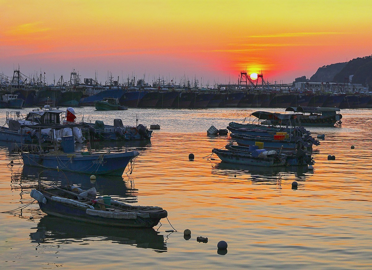 渔港落日（请假贴）