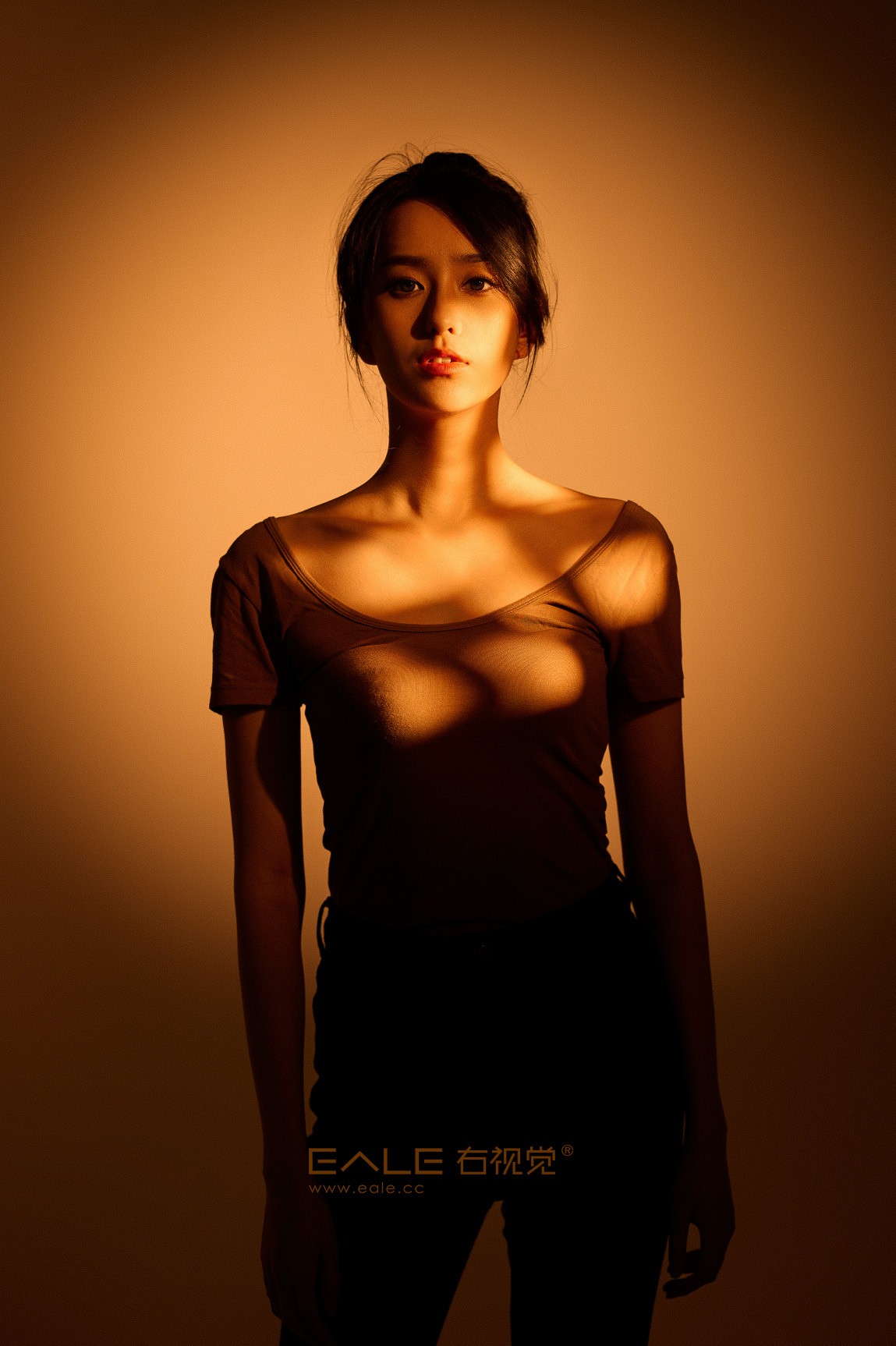 【右视觉摄影】原来你不快乐