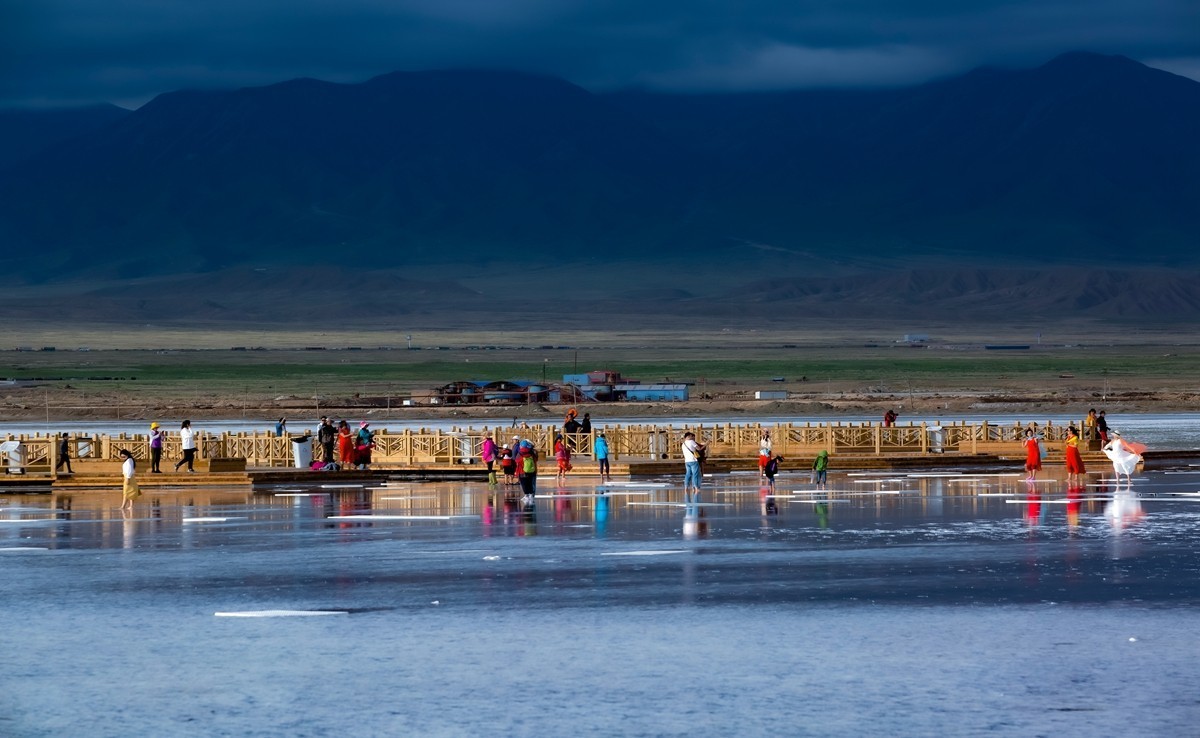 《  茶 卡 》暮 色