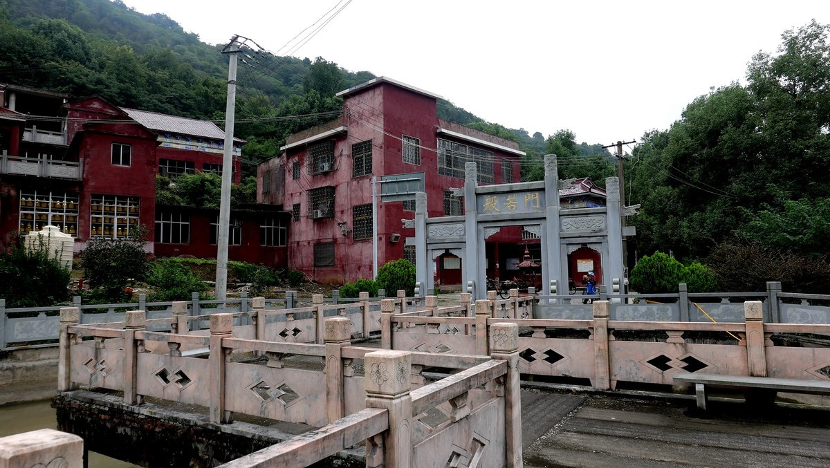 骑行大冶龙角山十八拐沿途风光！