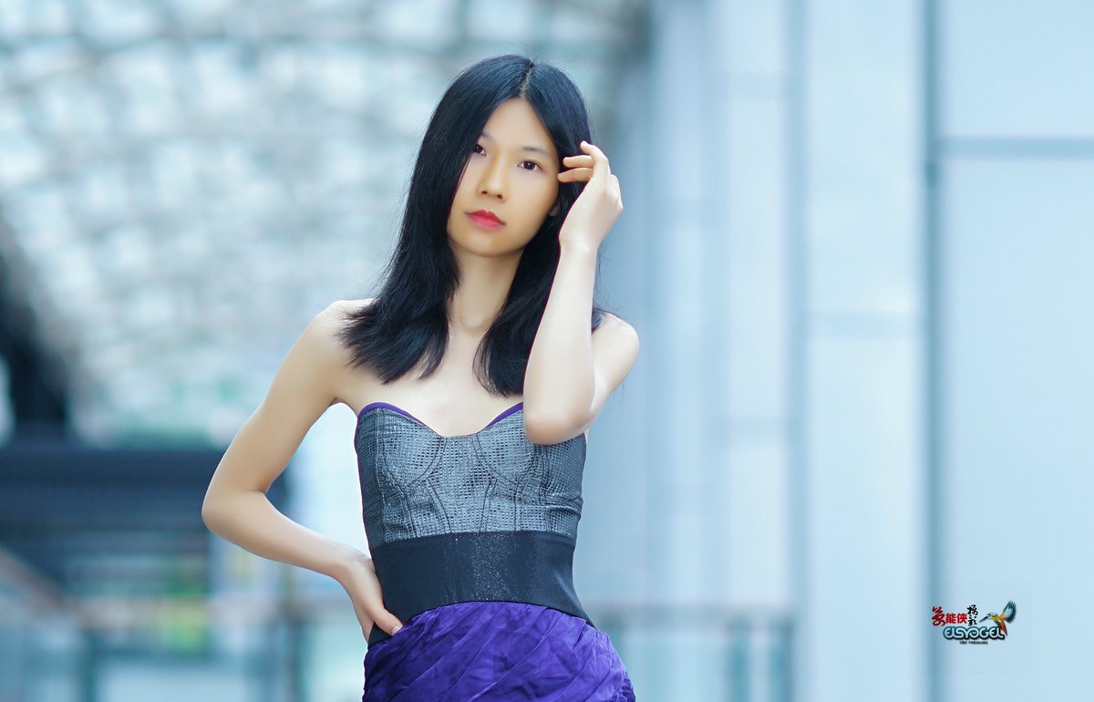 【铁轨时光】---小静儿