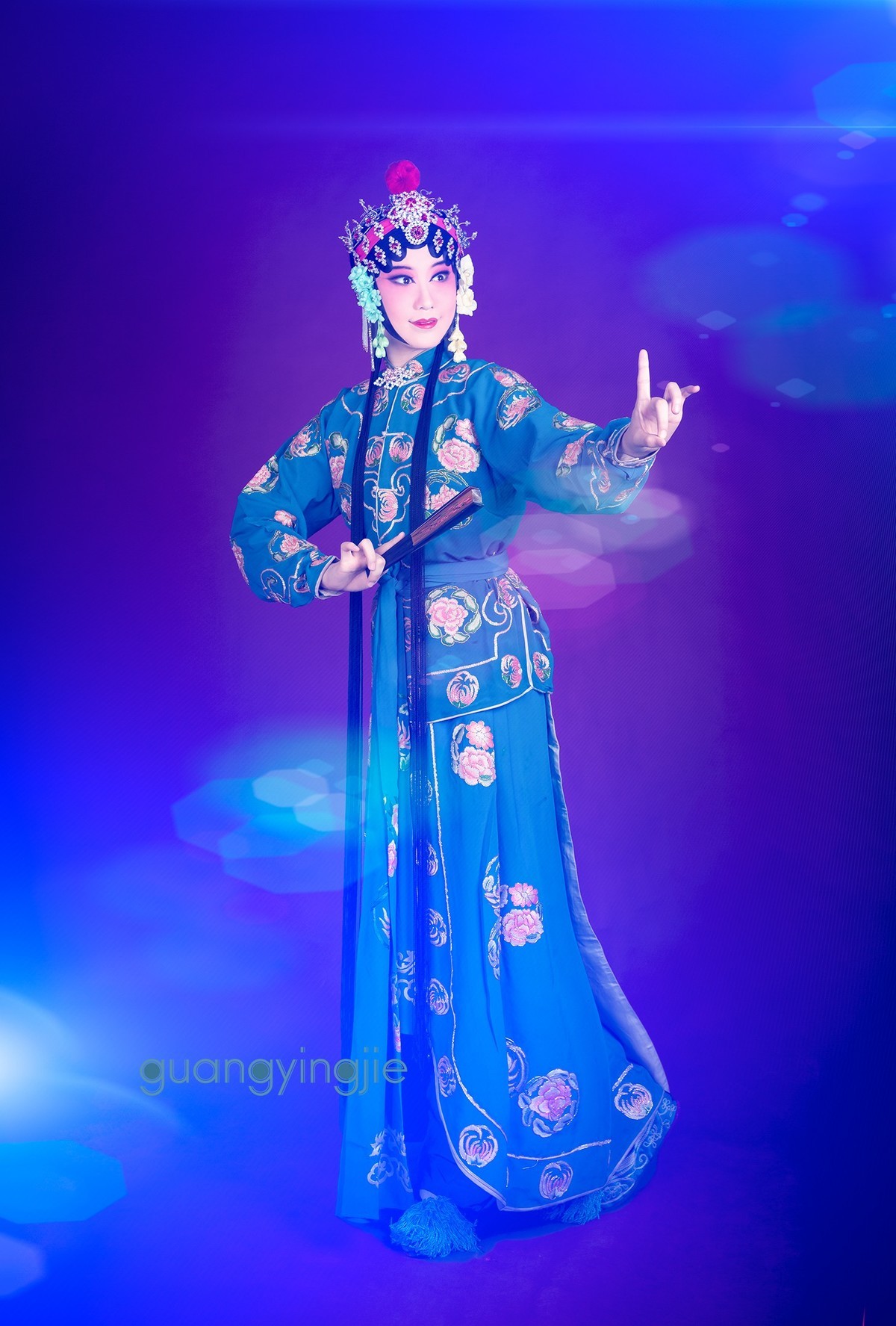 梨园新秀（告假贴）