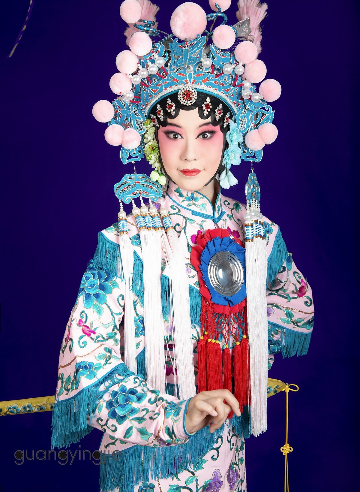 梨园新秀（告假贴）