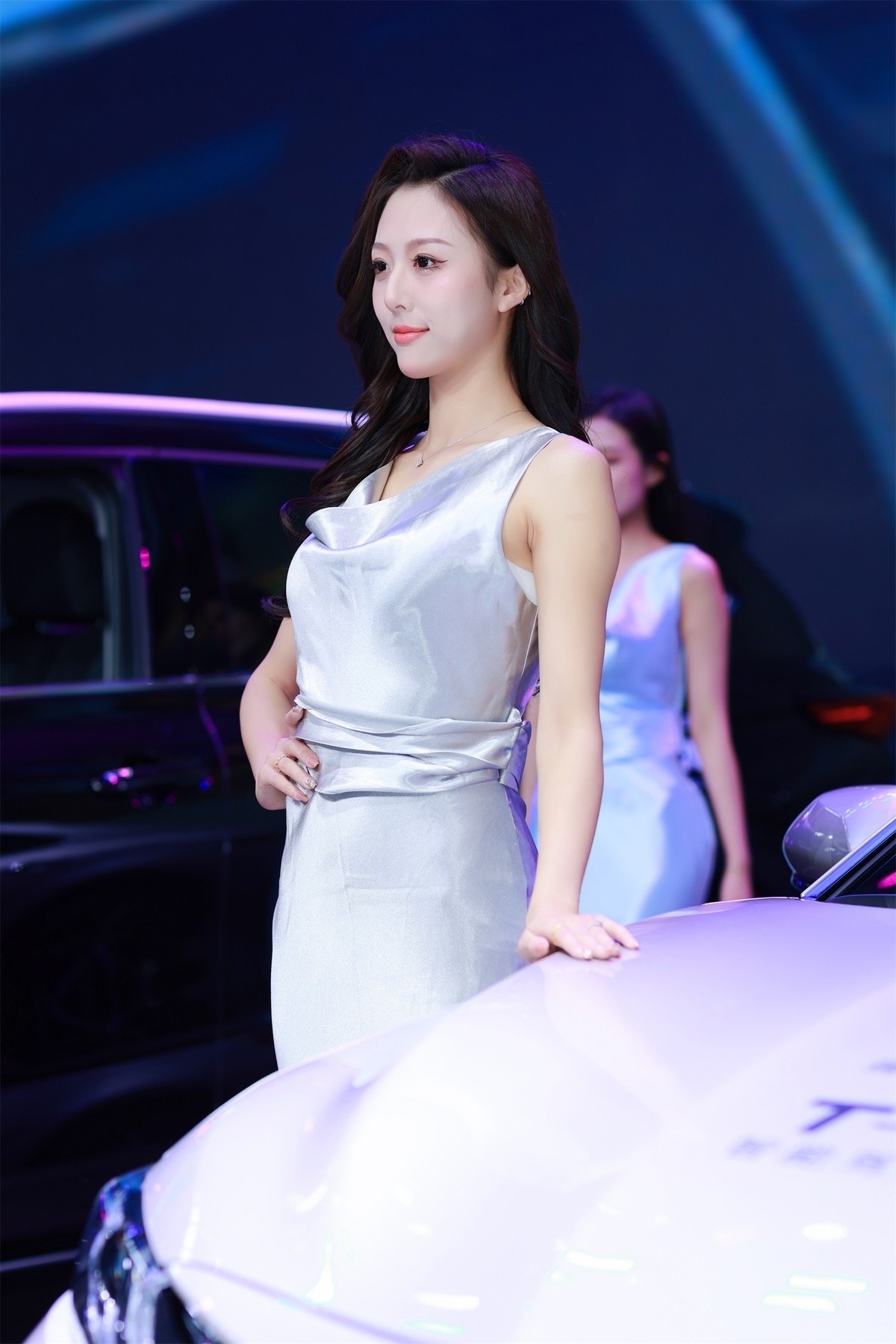 佳能EOS R6 Mark II 拍车展人像