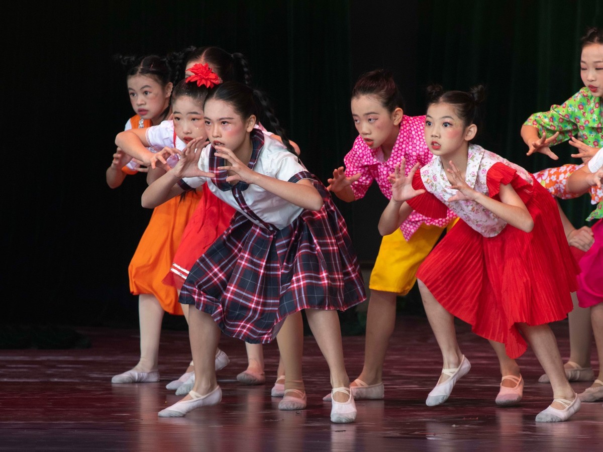 荔湾区中小学—光彩夺目的舞蹈（4）