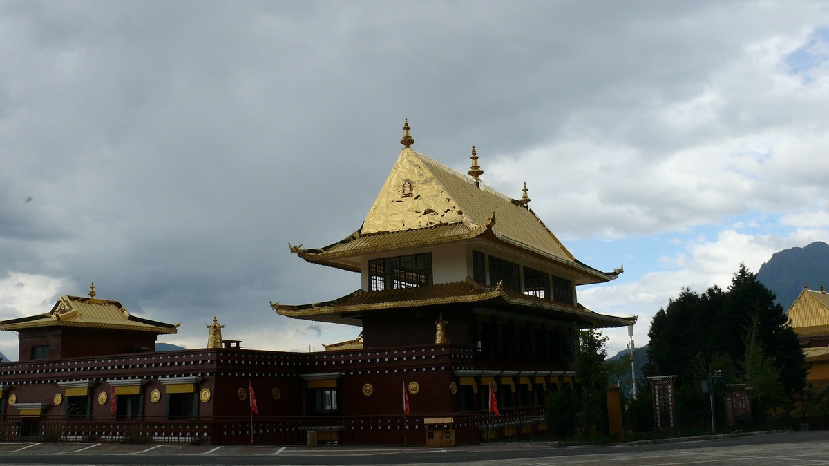 色拉尼布木里大寺
