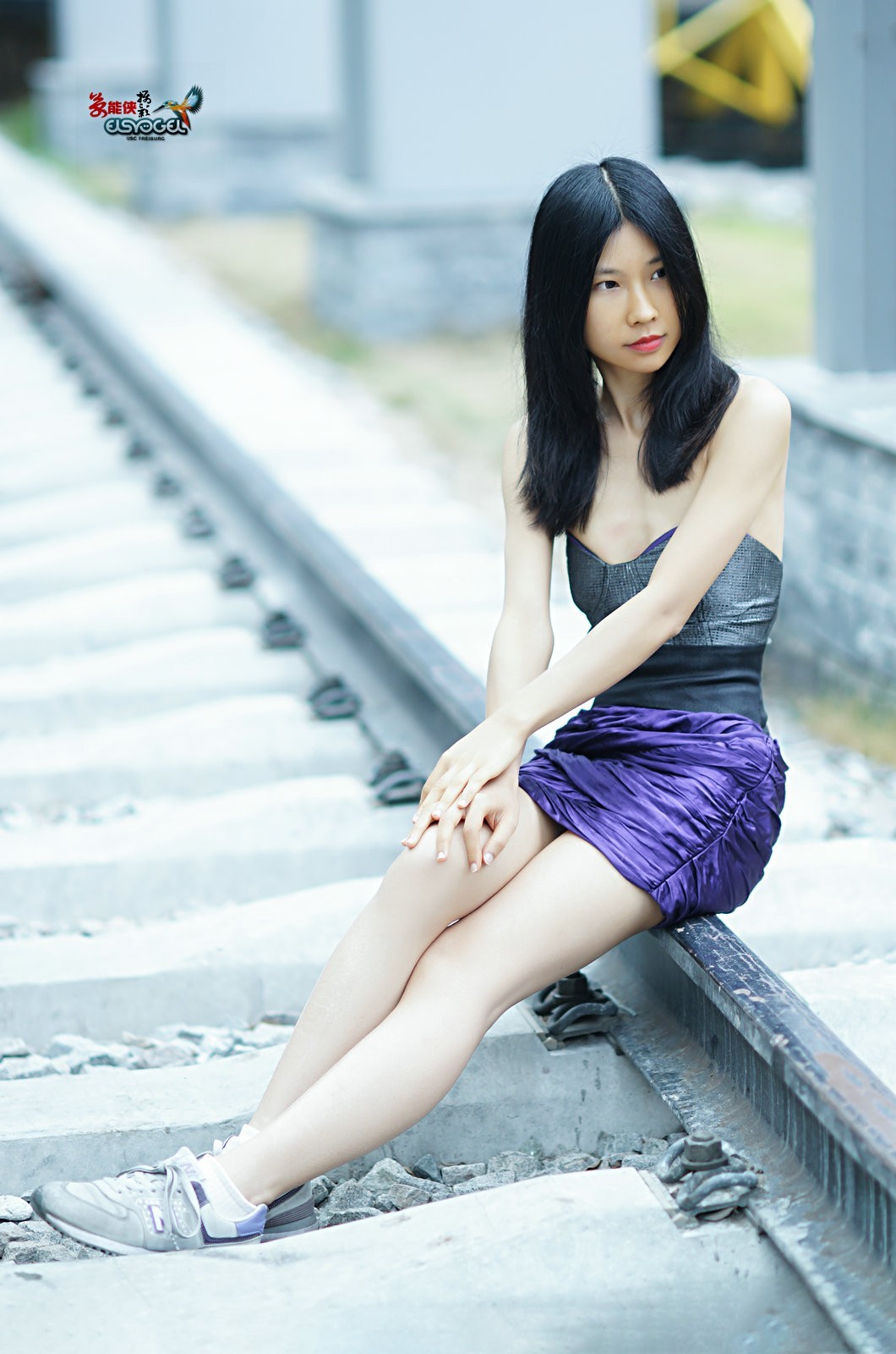 【铁轨时光】---小静儿