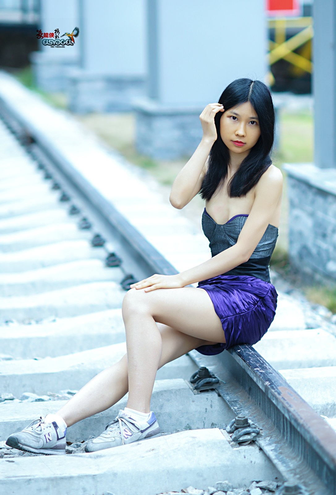 【铁轨时光】---小静儿