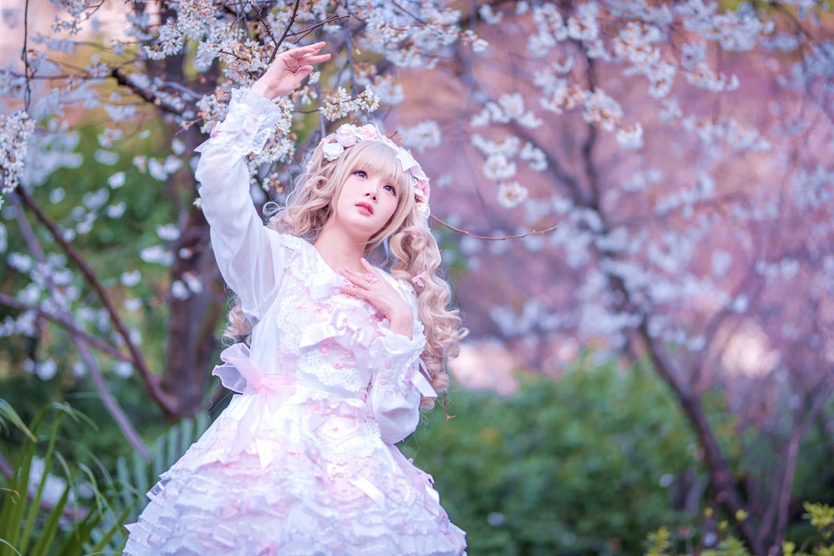 樱花树下的芭比娃娃——2023首帖
