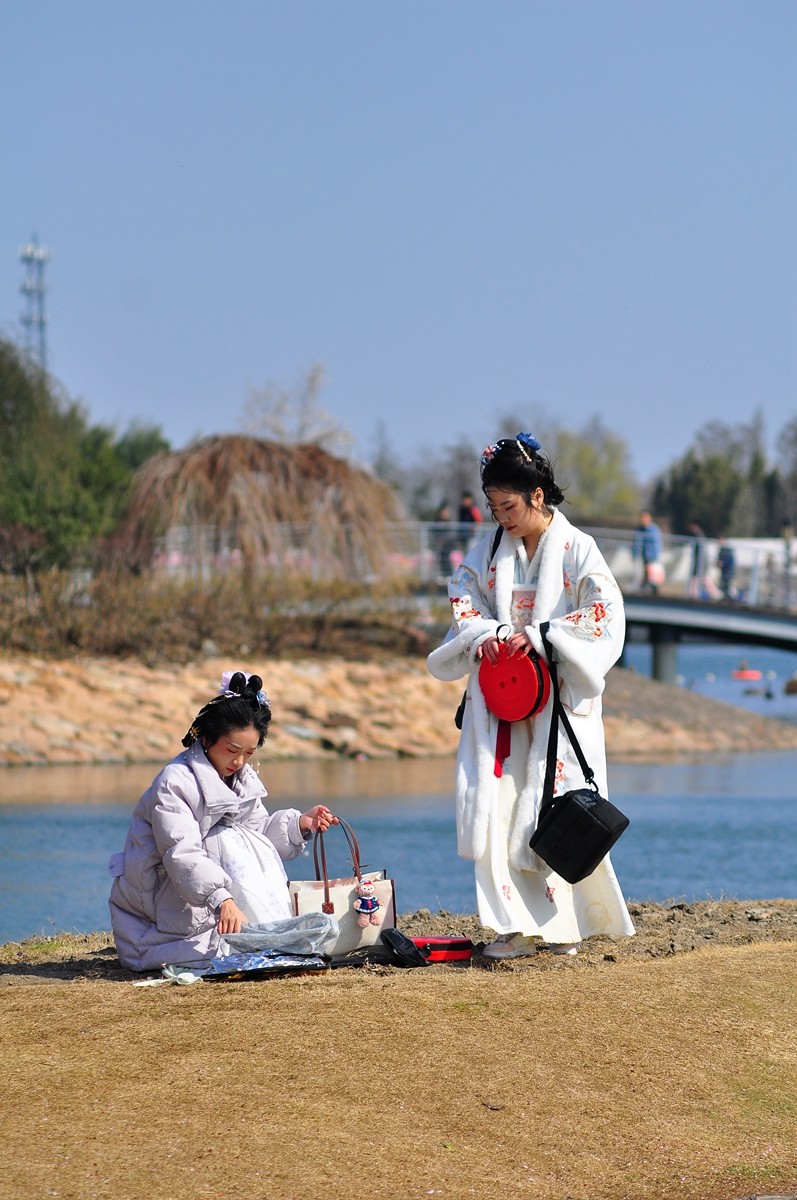 《D90+小小黑直出片》