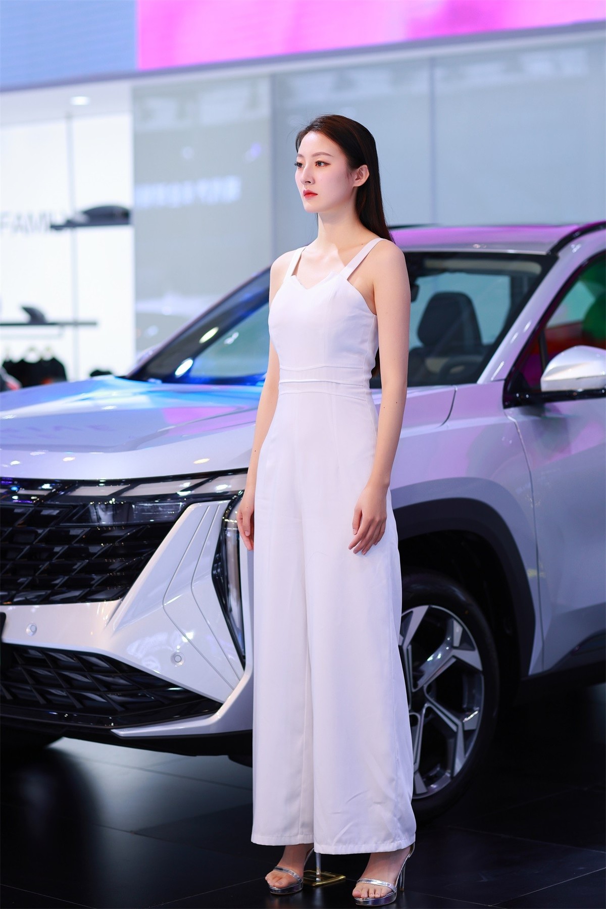 佳能EOS R6 Mark II 拍车展人像