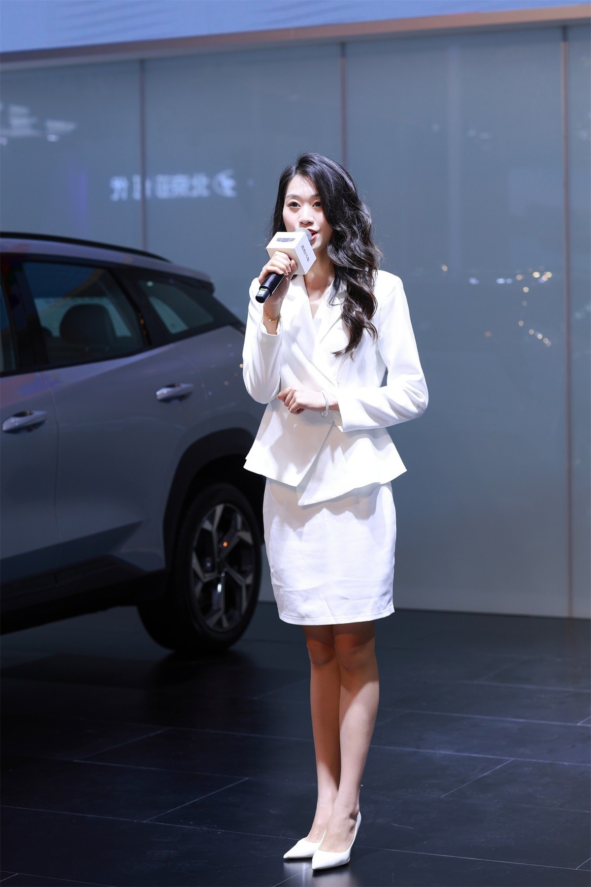 佳能EOS R6 Mark II 拍车展人像