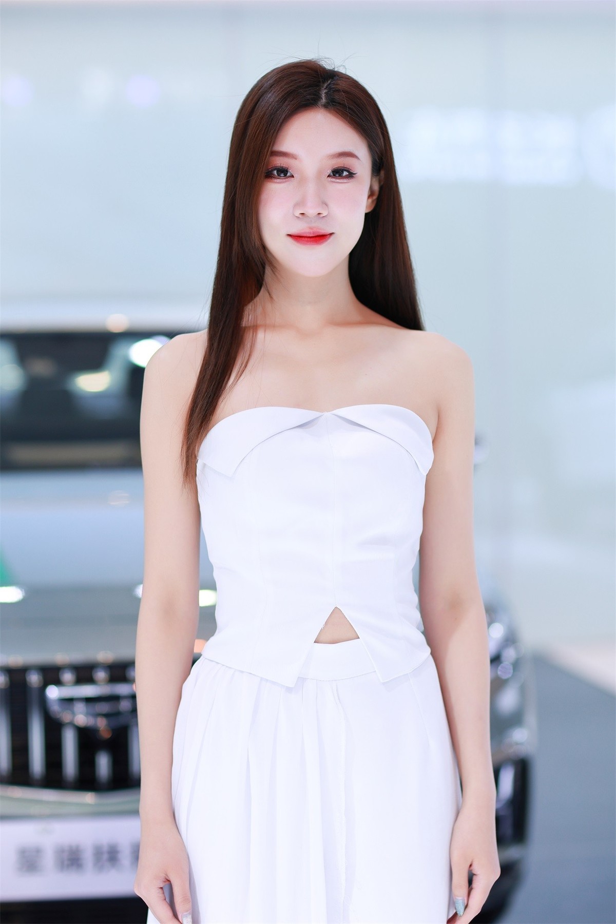 佳能EOS R6 Mark II 拍车展人像