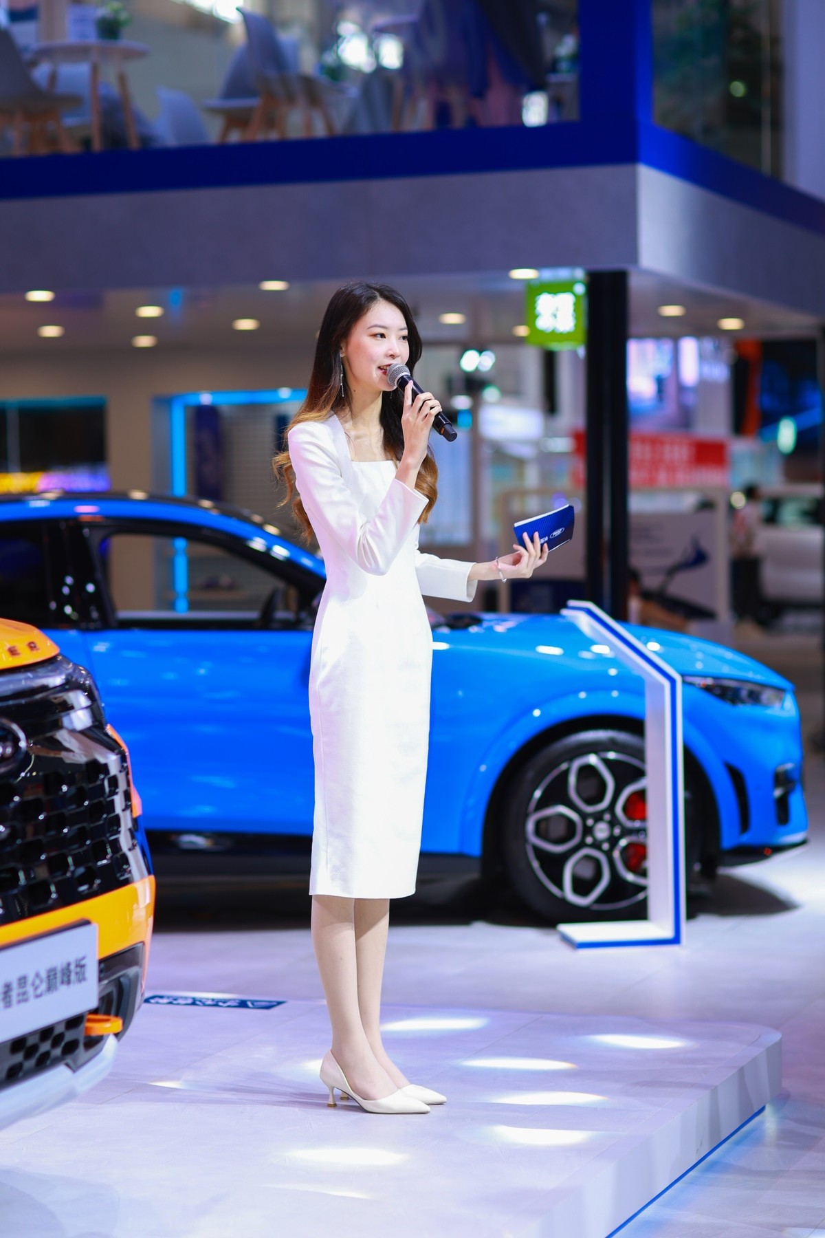 佳能EOS R6 Mark II 拍车展人像