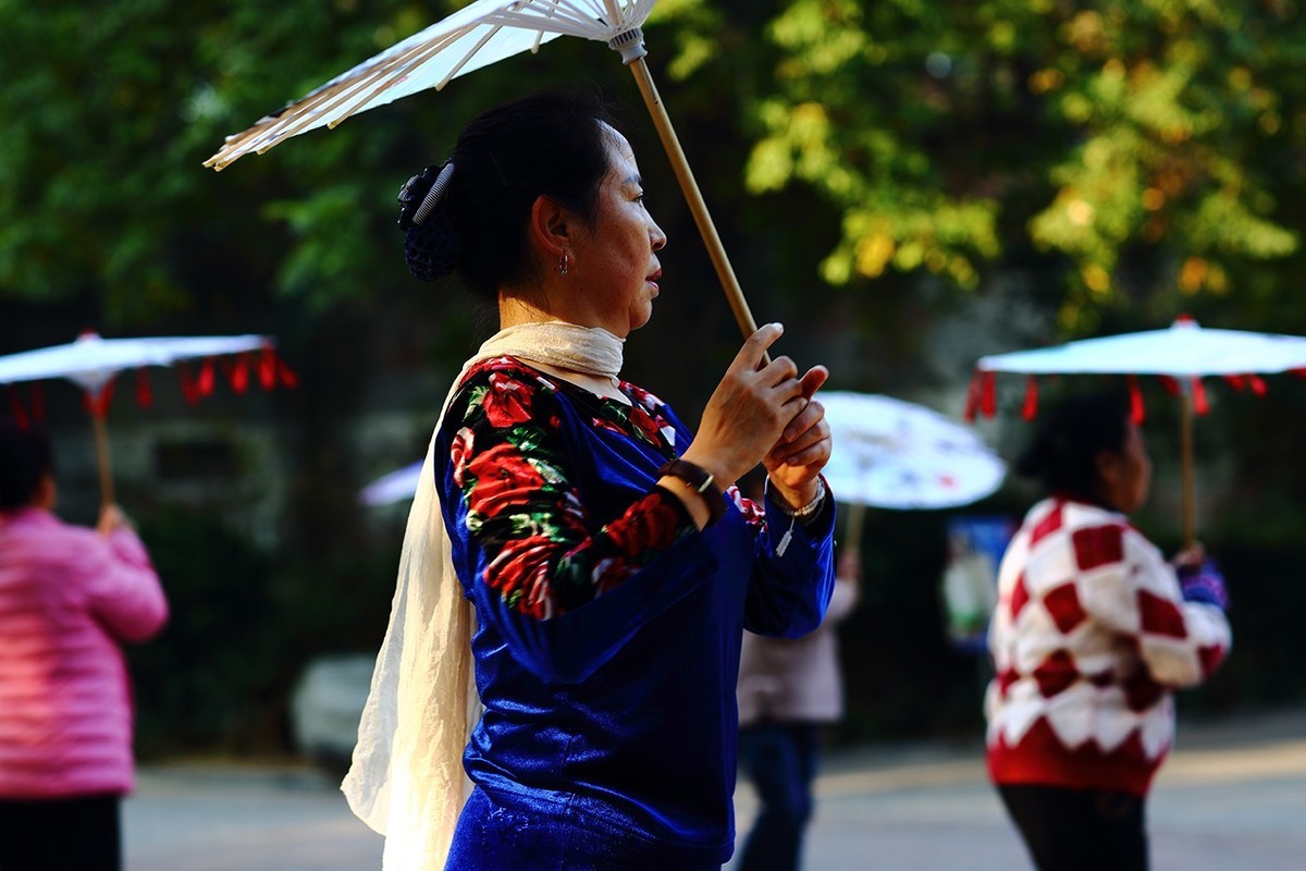 街拍2——广场舞之一