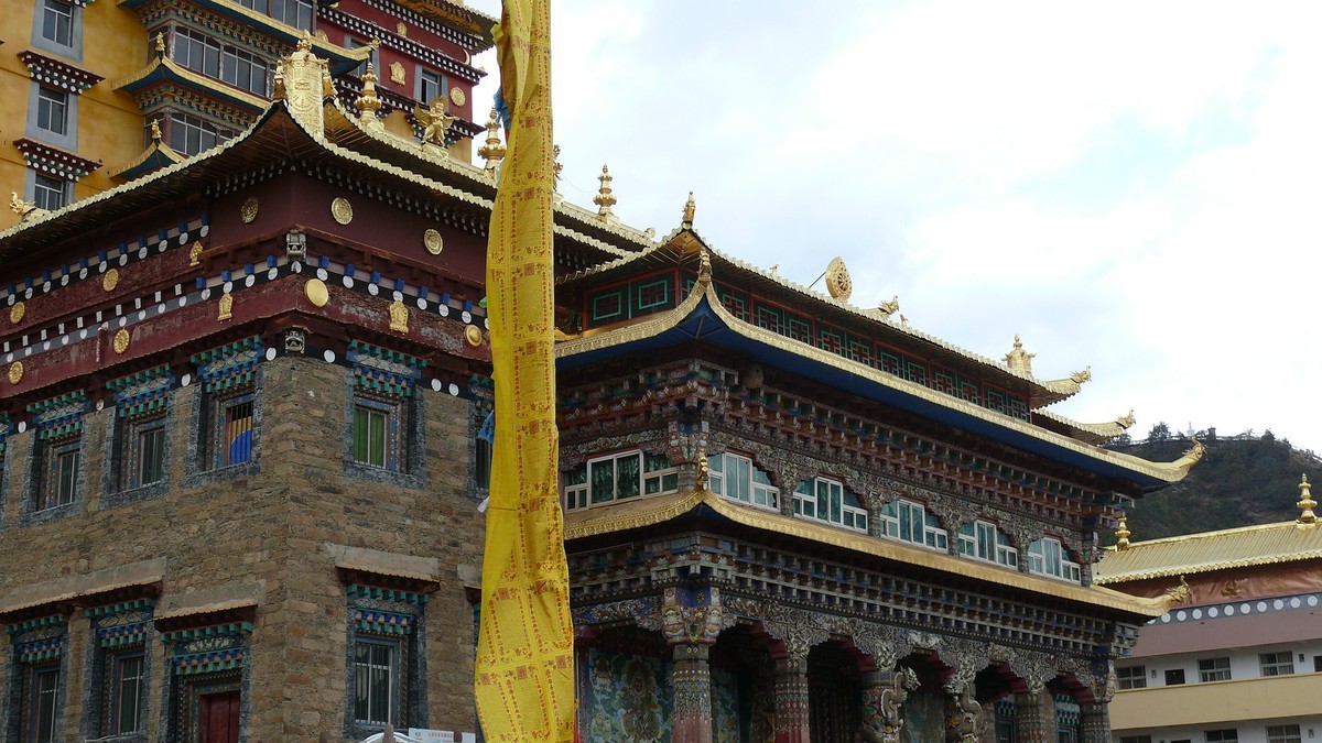 色拉尼布木里大寺