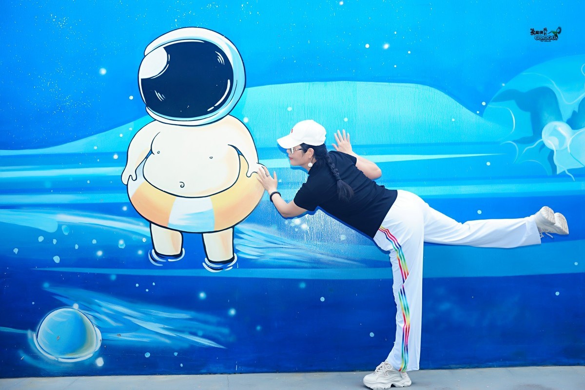 【30号智汇园美女】---小梅