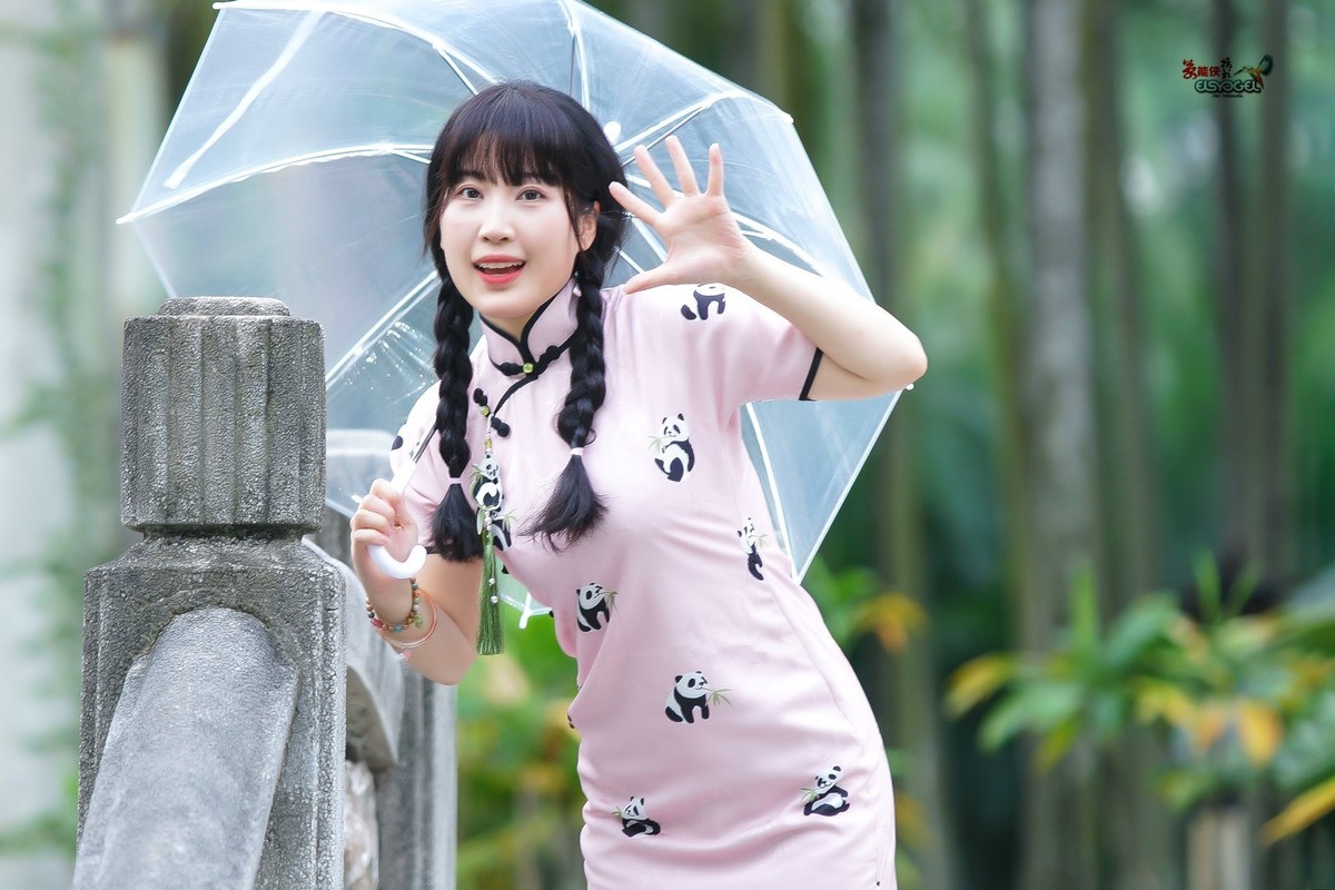 【青春可爱的女孩】---似海