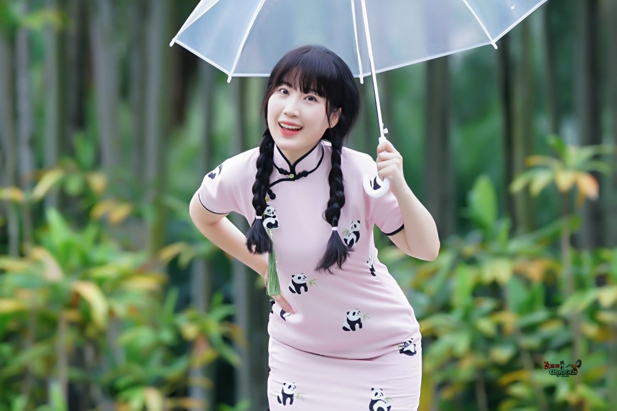 【青春可爱的女孩】---似海