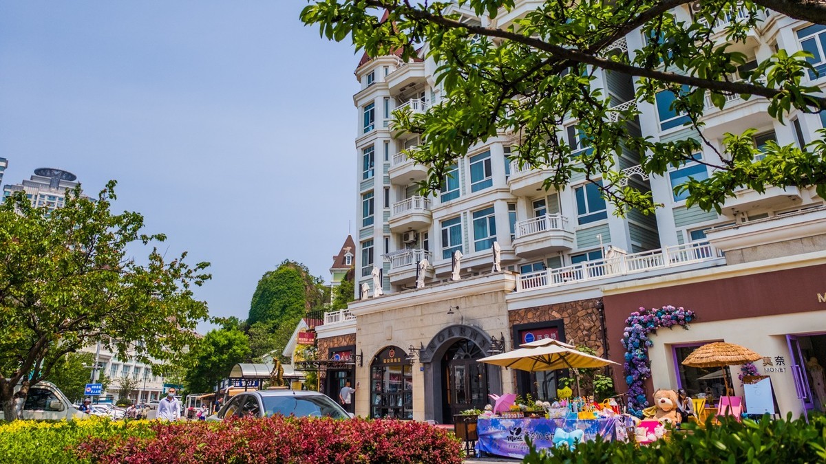 休 渔 期 的 渔 人 码 头 （ 三 ）