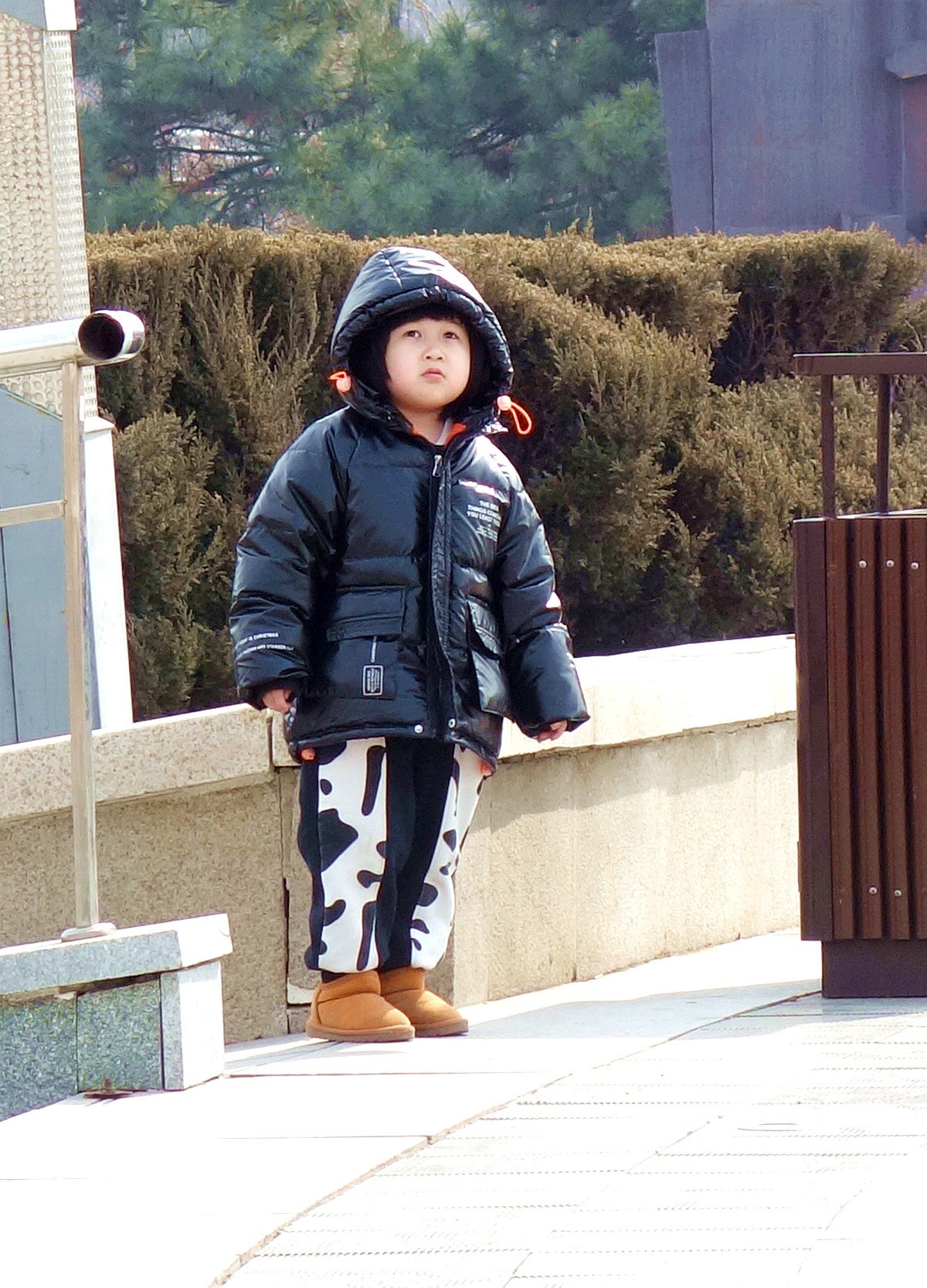 随拍公园快乐小女孩儿