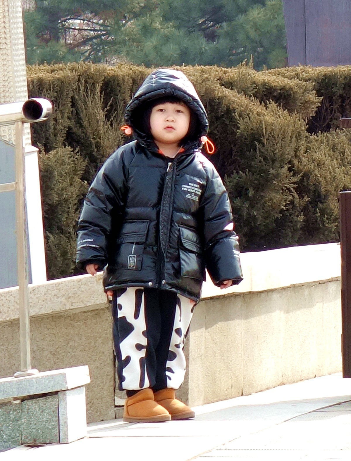 随拍公园快乐小女孩儿