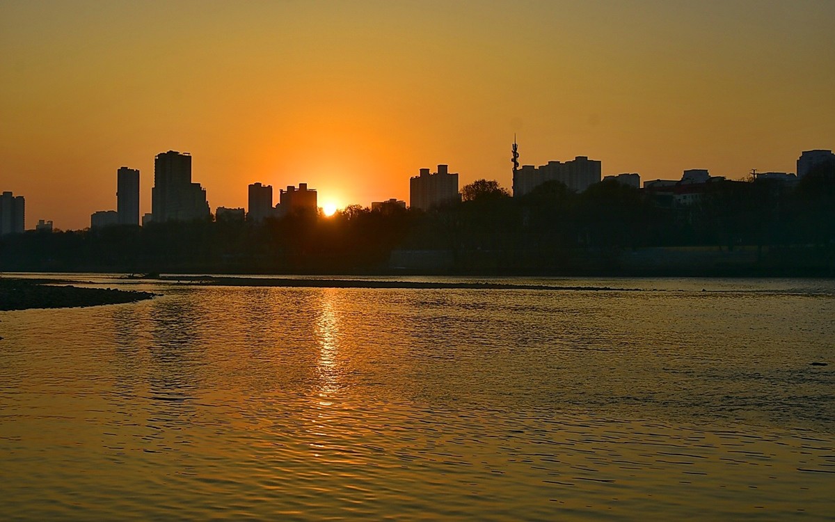 黄河的早晨----以此贴谢各位好友的支持-----