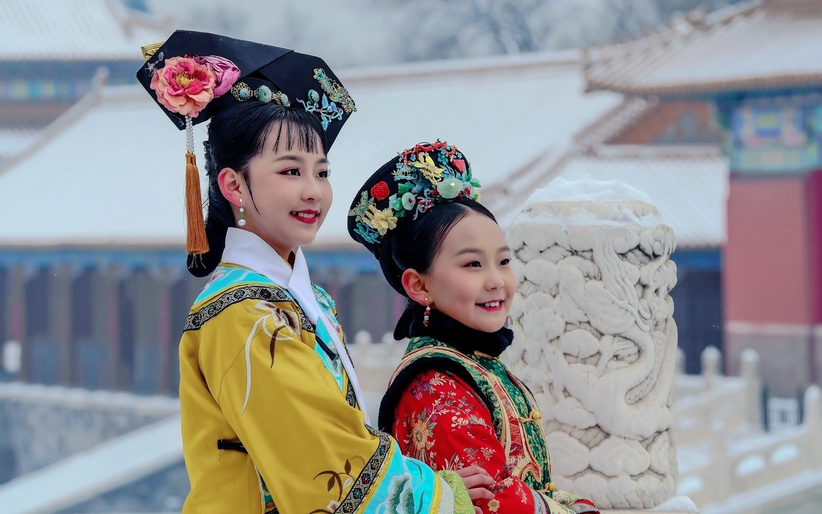 雪中游拍20220122-宫里的女人 《66》