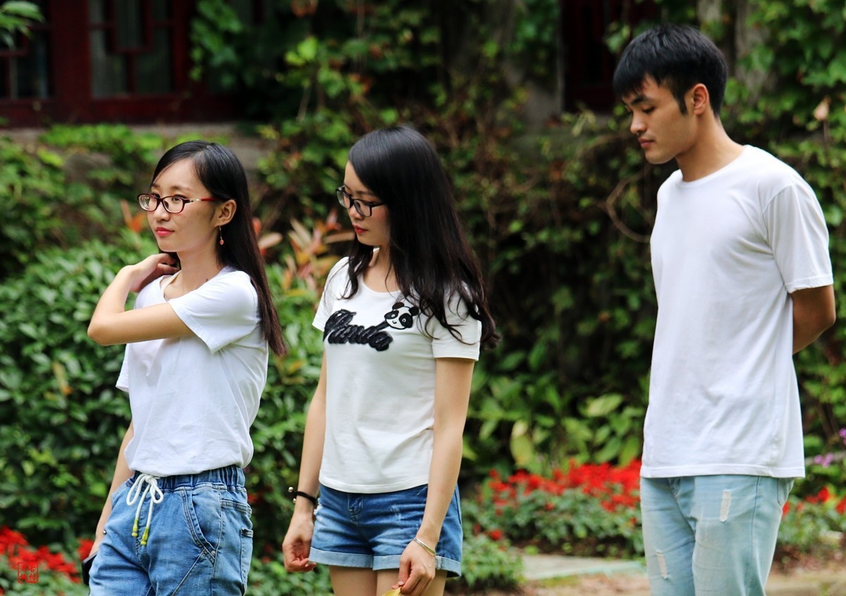 西南大学18年毕业季（10）提前祝大伙元旦快乐！