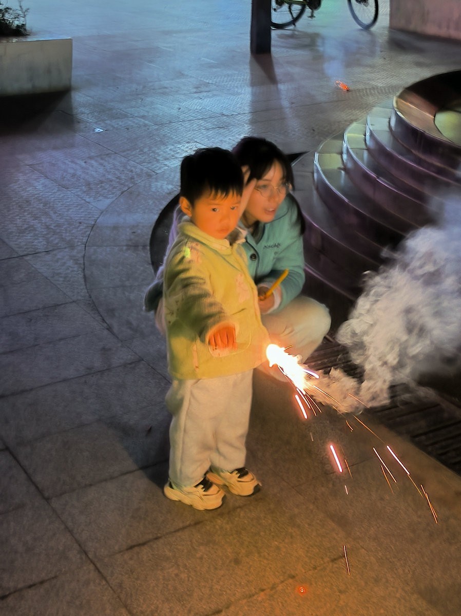 漫步星城 走街串巷（636）新年前夕