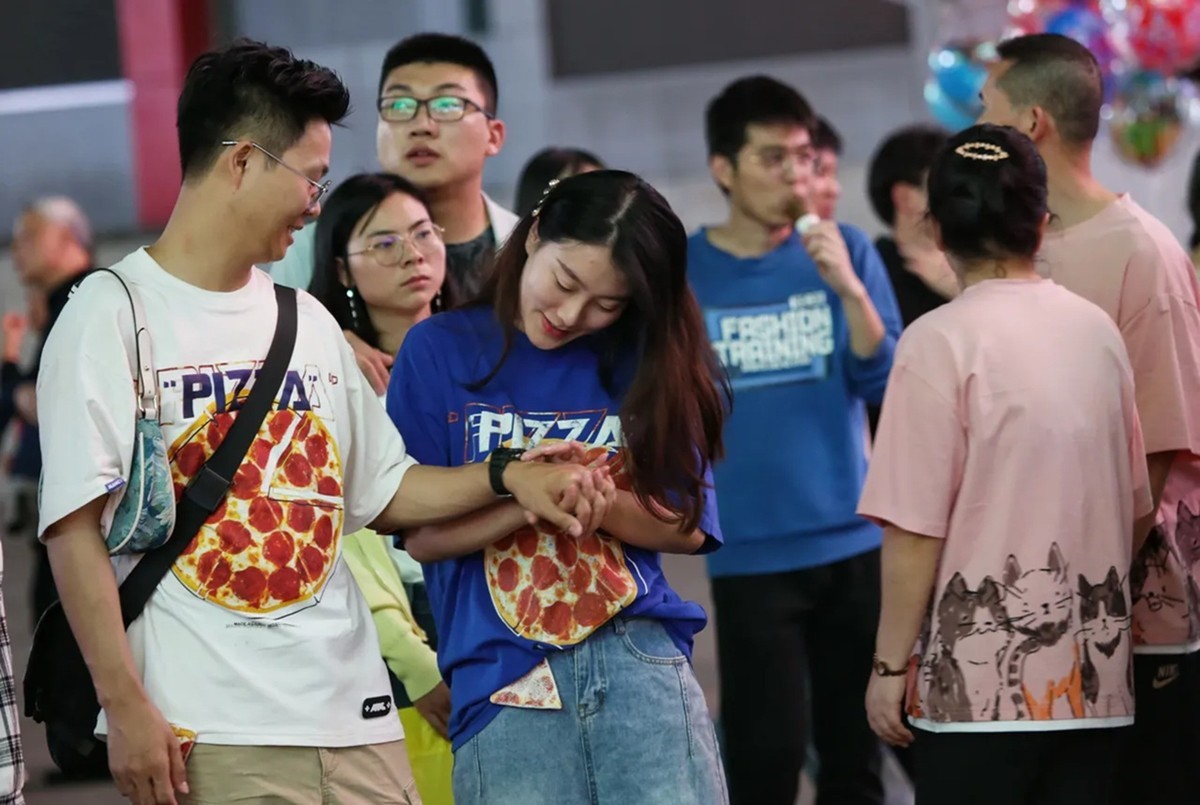 5.20【我爱你】长沙步行街抓拍--2