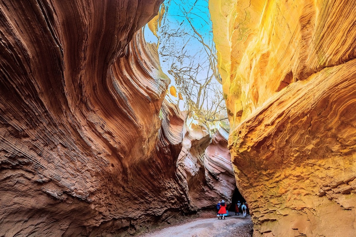 甘泉雨岔大峡谷一一中国梦之谷