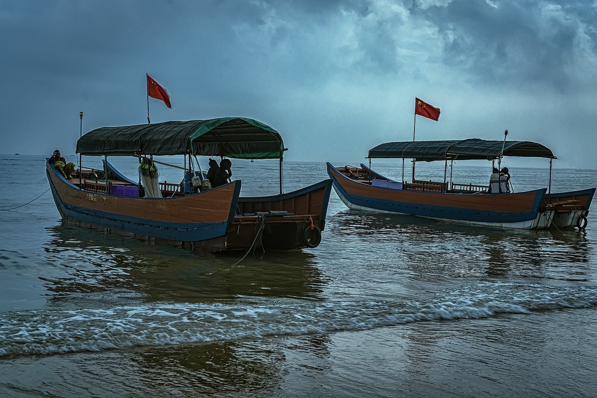 桂东兴 · 万尾金滩