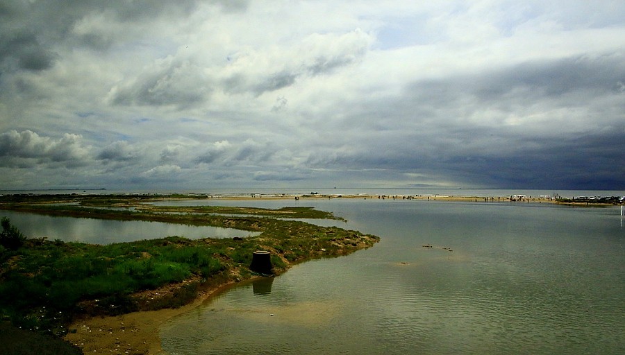 《不老松：纪实摄影》【大美河山系列报導】三游东戴河！ (45)乌云密布！大雨将临！