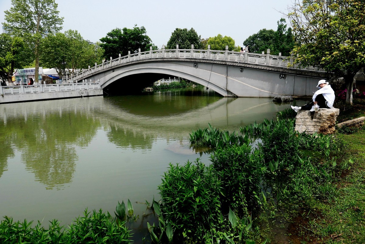 武汉映像---青山公园好风光！