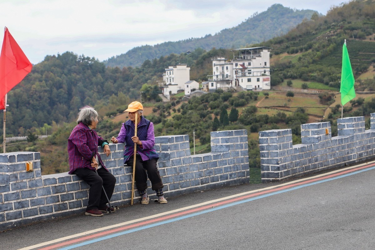 浙皖天路3------坡山村1