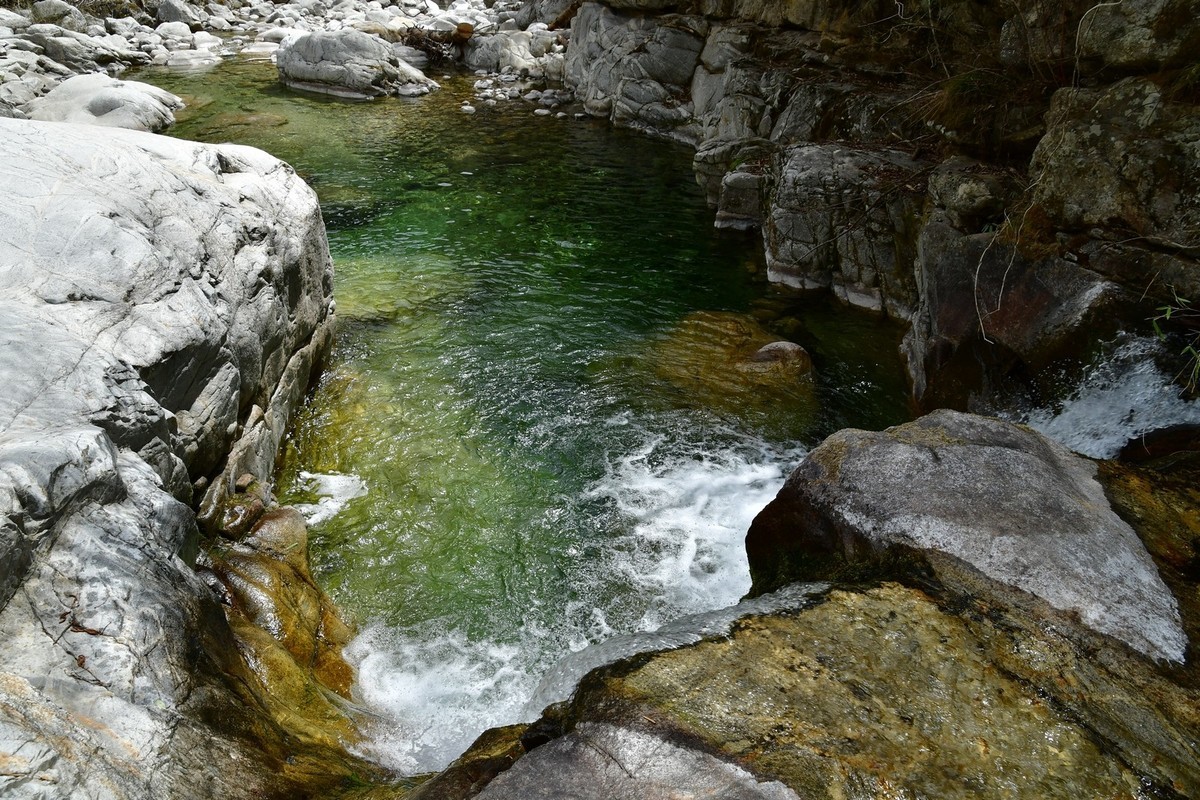 秦岭龙吟溪（上）