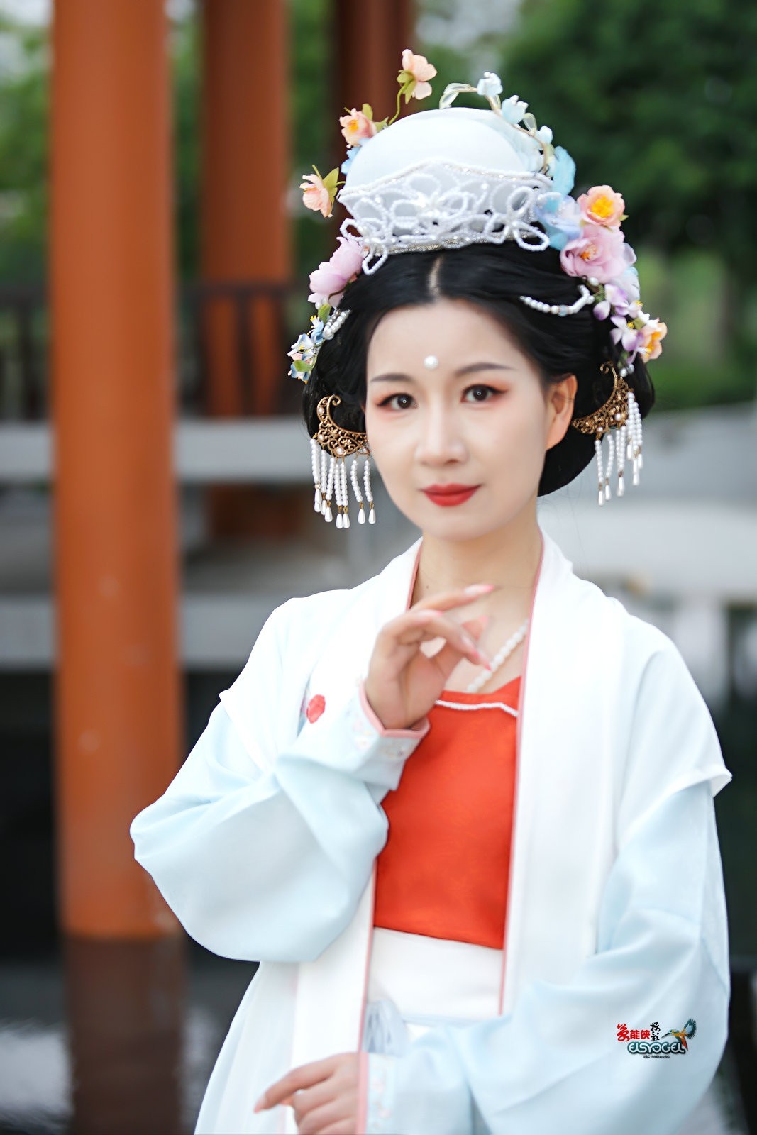 【宋代花冠美女】---婉灵