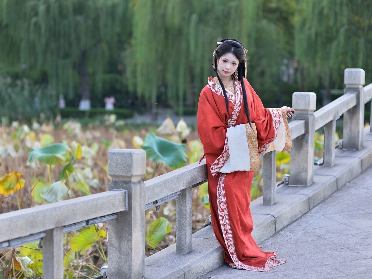 【视觉光影】明 湖 人 像 （10）