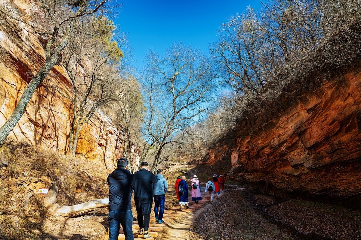 甘泉雨岔大峡谷一一中国梦之谷