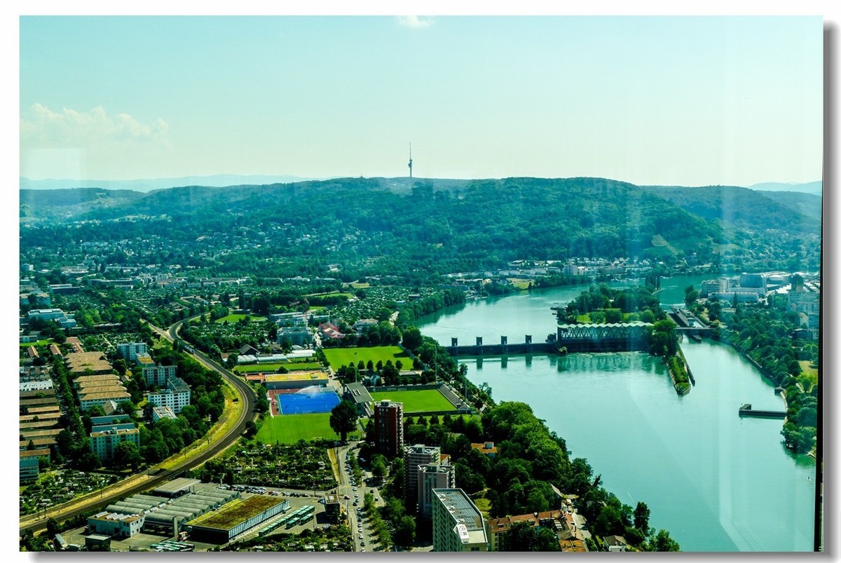 塔楼环视“巴塞尔”（瑞士）