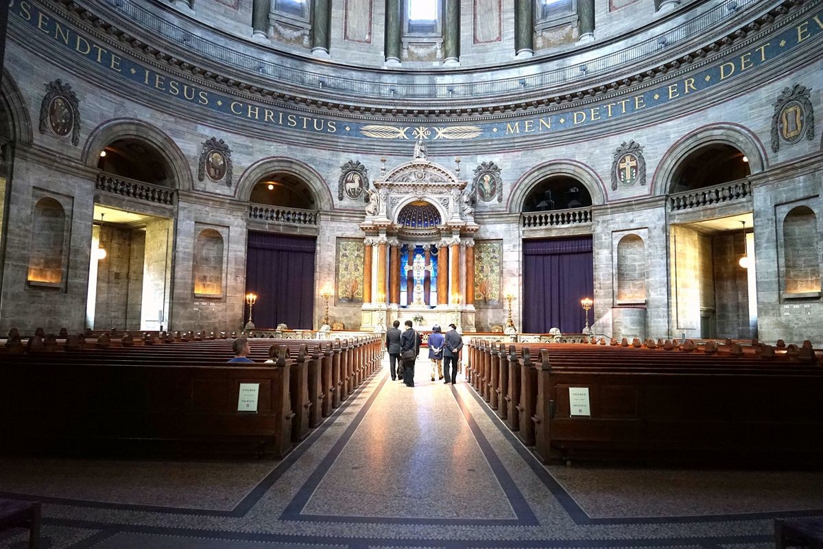 异国美景-丹麦的大理石教堂（老片丢失重发）