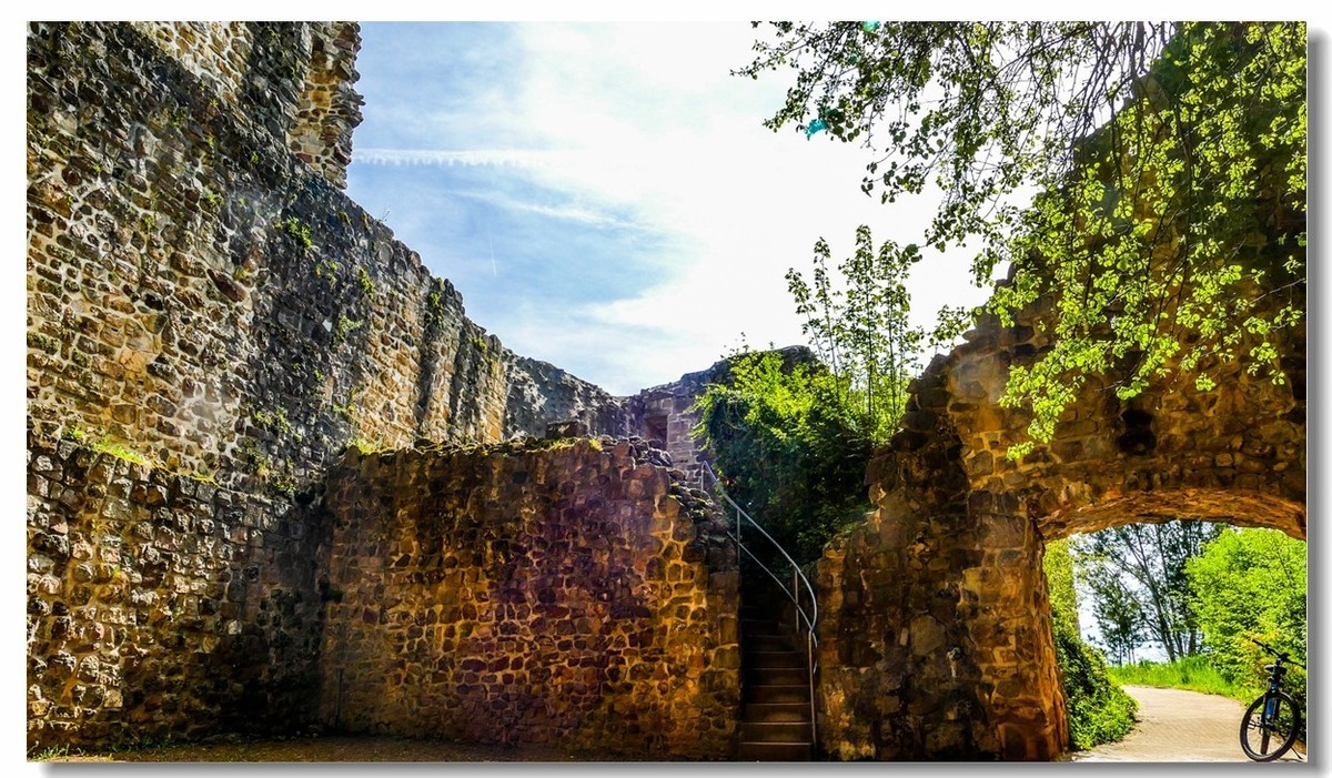 南德名镇--“板凳歪了”（Badenweiler）